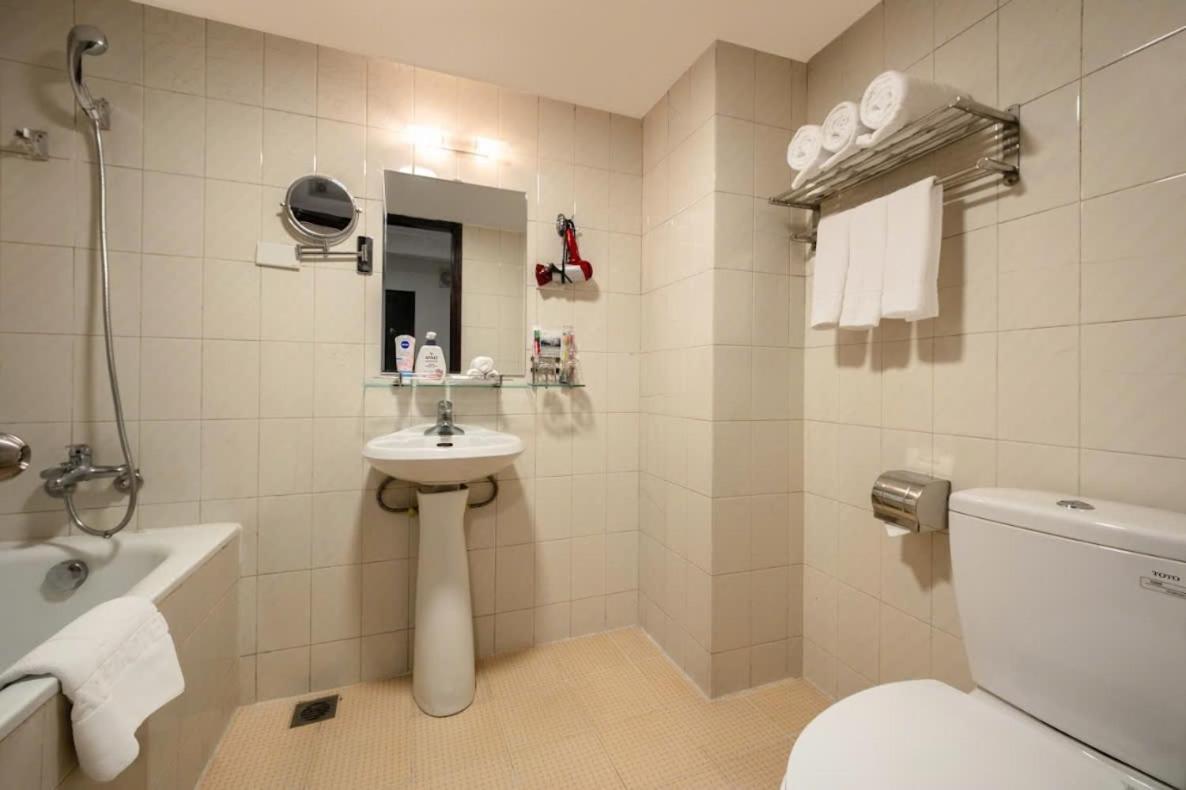 A25 Hotel - 80 Mai Hac De Ханой Экстерьер фото